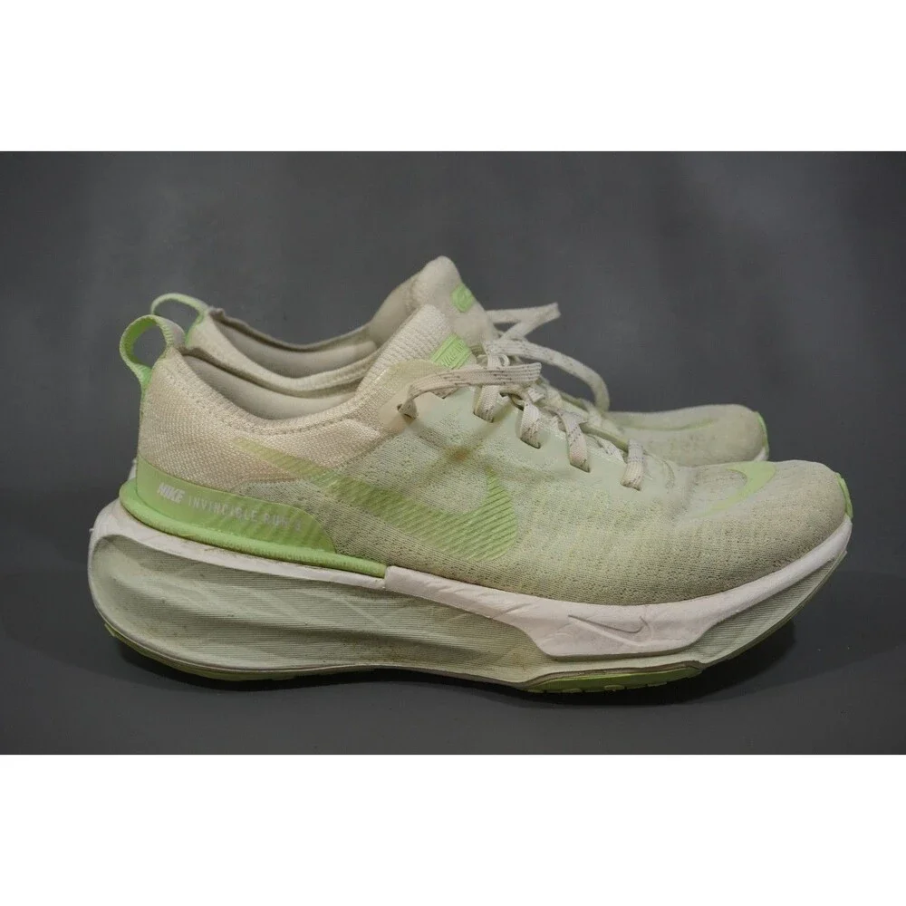 Nike ZoomX Invincible Run FK 3 Womens Sz 8 Green Running Shoe Sneaker DR2660-104